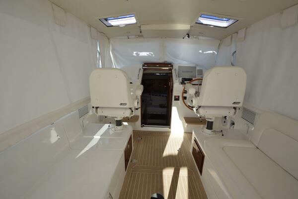 Ramble 35ft MJM Yacht For Sale