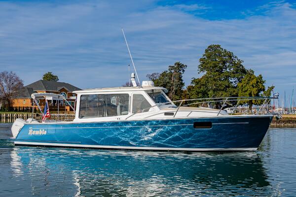 Ramble 35ft MJM Yacht For Sale