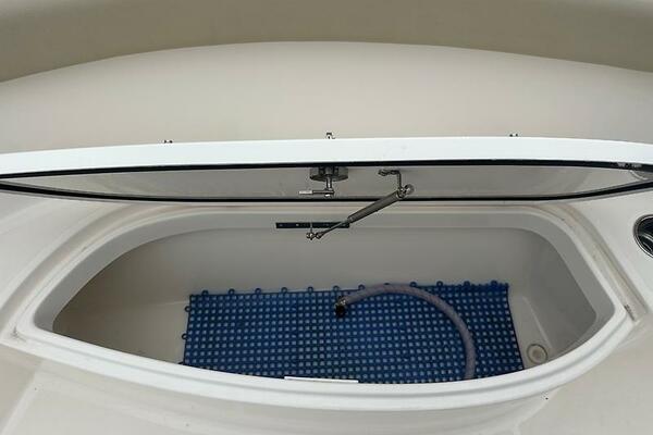 28ft Pursuit Yacht For Sale