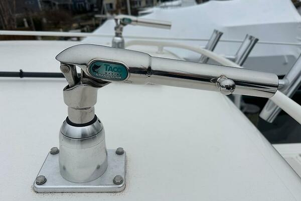 28ft Pursuit Yacht For Sale