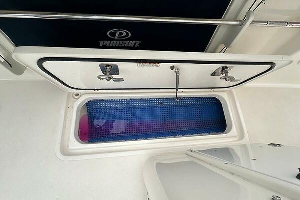 28ft Pursuit Yacht For Sale