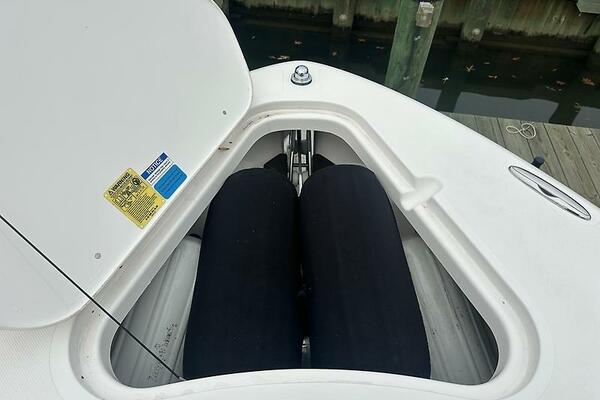 28ft Pursuit Yacht For Sale