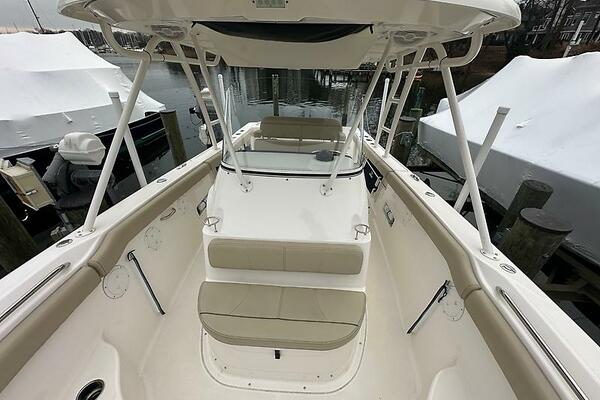 28ft Pursuit Yacht For Sale