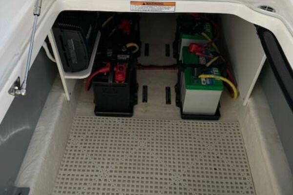 E Komo Mai 31ft Robalo Yacht For Sale