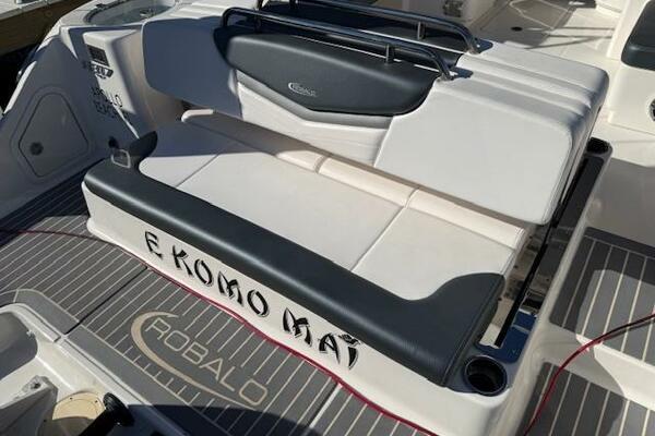 E Komo Mai 31ft Robalo Yacht For Sale