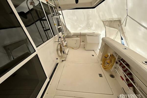 Camelot 47ft Bayliner Yacht For Sale