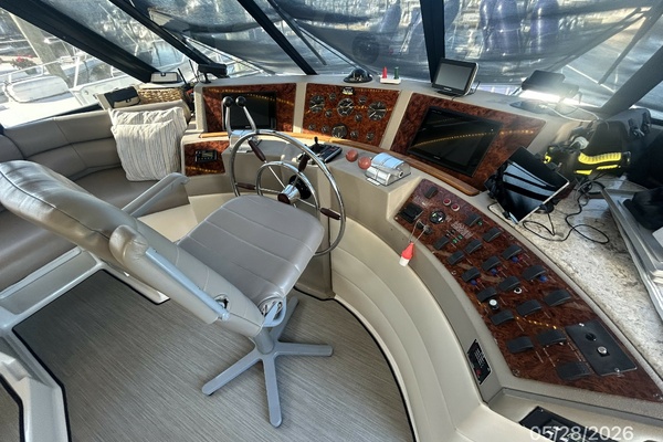 Camelot 47ft Bayliner Yacht For Sale