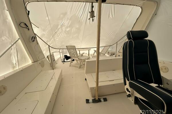 Camelot 47ft Bayliner Yacht For Sale