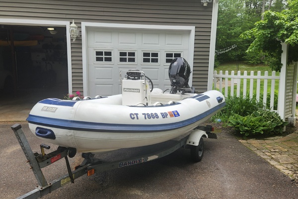Camelot 47ft Bayliner Yacht For Sale