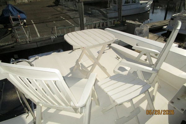 Camelot 47ft Bayliner Yacht For Sale