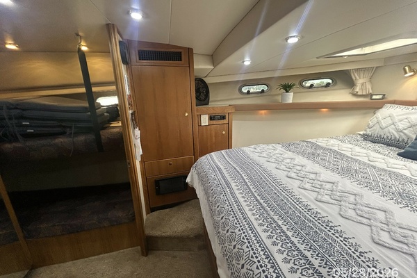 Camelot 47ft Bayliner Yacht For Sale