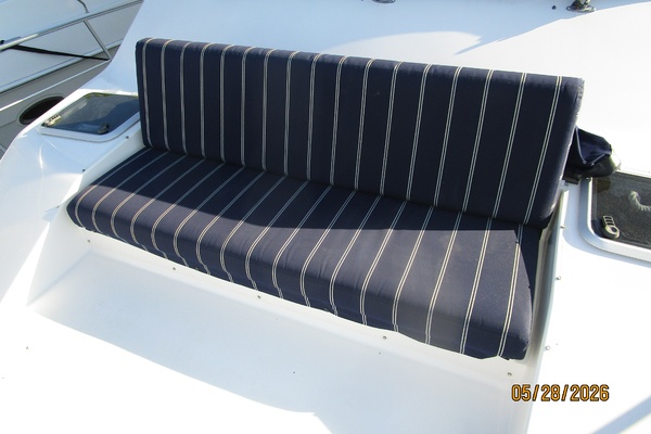 Camelot 47ft Bayliner Yacht For Sale