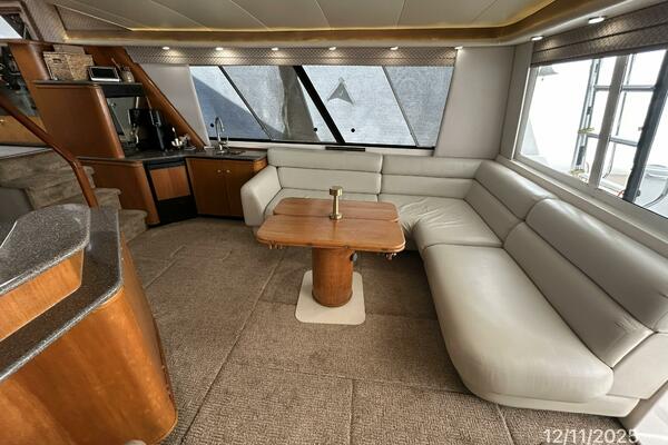 Camelot 47ft Bayliner Yacht For Sale