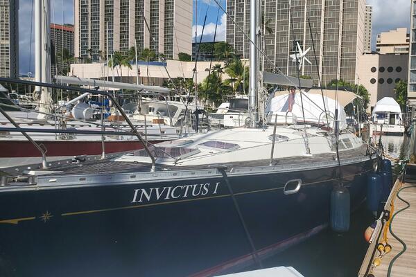 INVICTUS 45ft Jeanneau Yacht For Sale