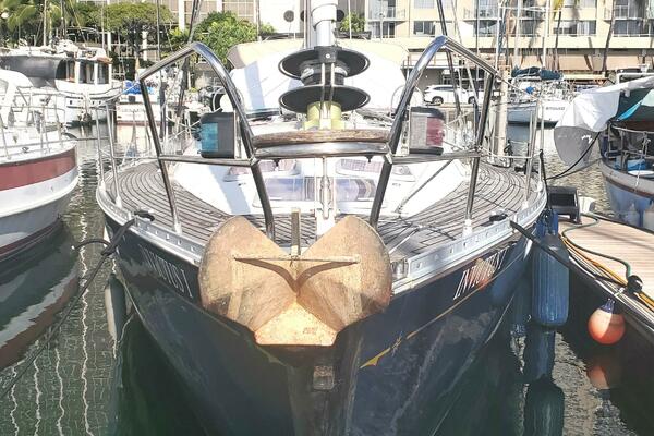 INVICTUS 45ft Jeanneau Yacht For Sale