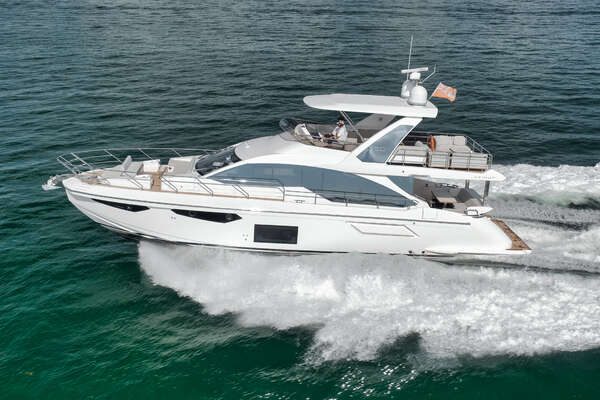 Azimut FLYBRIDGE Yacht For Sale