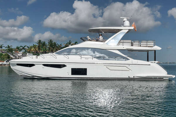 Azimut FLYBRIDGE Yacht For Sale