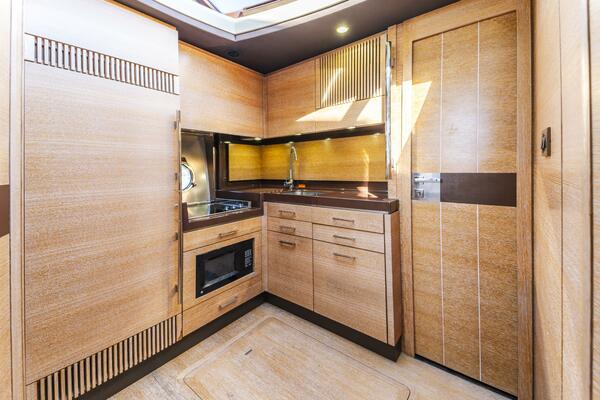 PRIME TIME 48ft Azimut Yacht For Sale