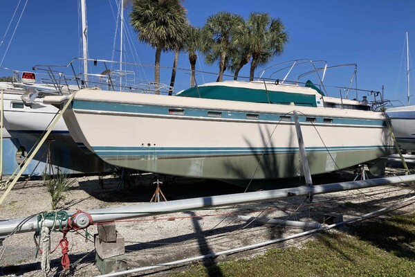 35ft Island Packet Yacht For Sale