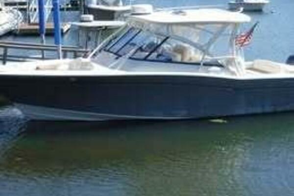 33ft Grady White Yacht For Sale