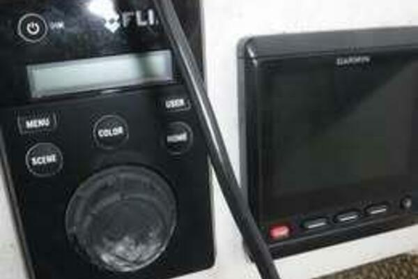 33ft Grady White Yacht For Sale