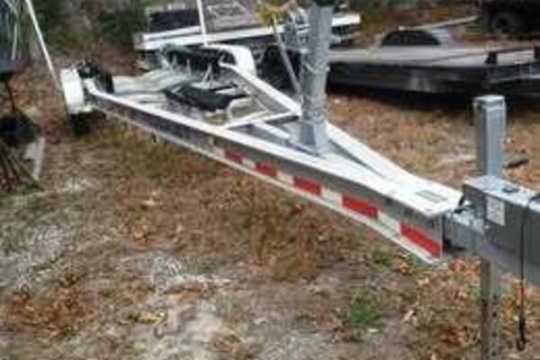 32ft Boston Whaler Yacht For Sale