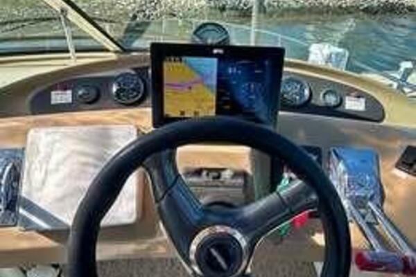 35ft Carver Yacht For Sale