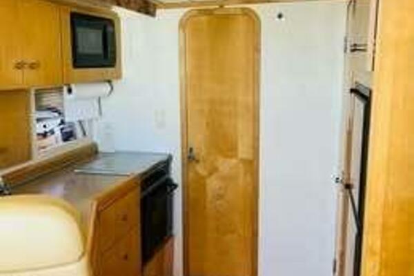 35ft Carver Yacht For Sale