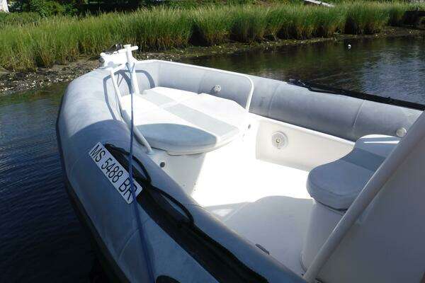 Photo of the 2015 Zodiac PRO 850 OPTIUM & Custom Trailer