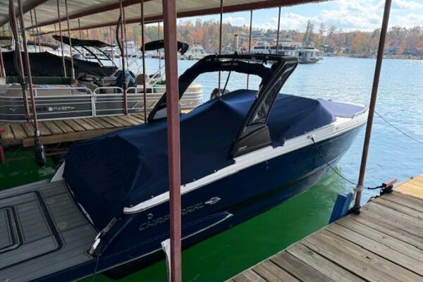27ft Chaparral Yacht For Sale