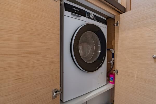 Sunisa 45ft Fountaine Pajot Yacht For Sale