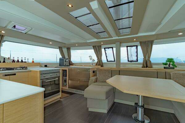 Fountaine Pajot Tanna 47 Yacht For Sale