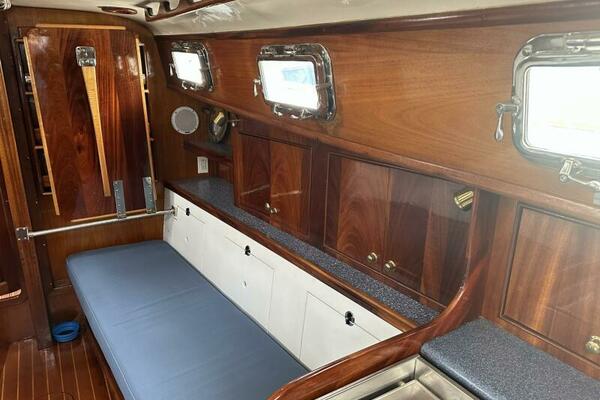 Cara Mia 31ft Southern Cross Yacht For Sale