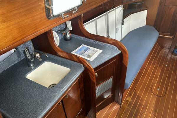 Cara Mia 31ft Southern Cross Yacht For Sale