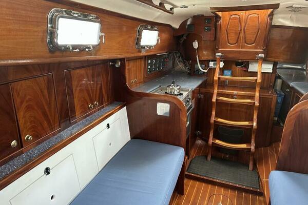 Cara Mia 31ft Southern Cross Yacht For Sale