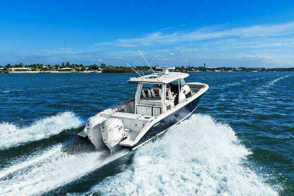 Pursuit S 358 Yacht For Sale