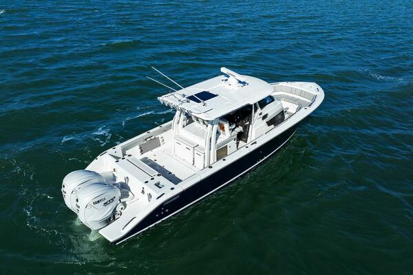 36ft Pursuit Yacht For Sale