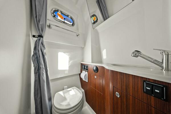 36ft Pursuit Yacht For Sale