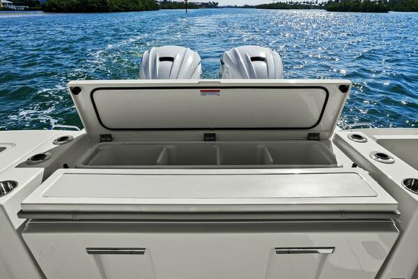 36ft Pursuit Yacht For Sale