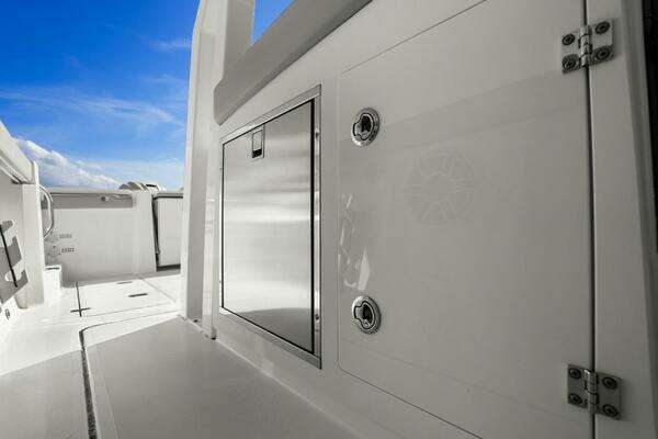 Pursuit S 358 Yacht For Sale