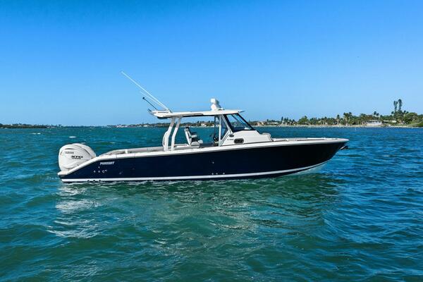 2024 Pursuit 36 S 358