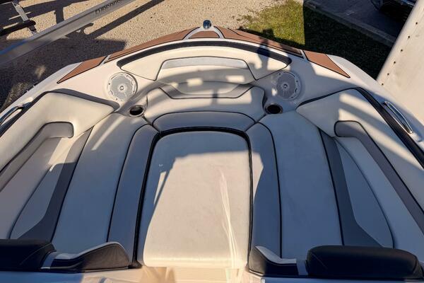19ft Yamaha Boats Yacht For Sale