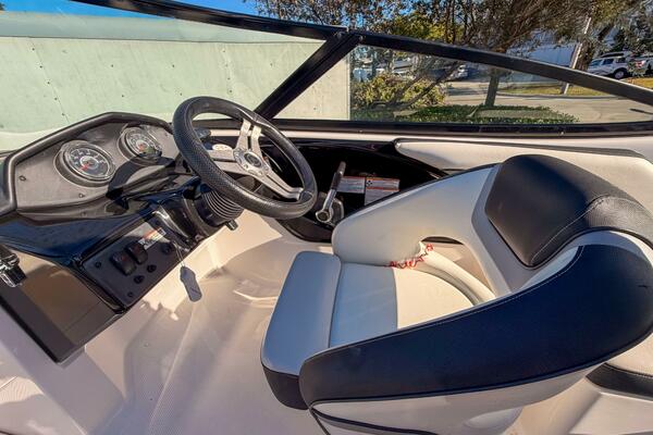 19ft Yamaha Boats Yacht For Sale