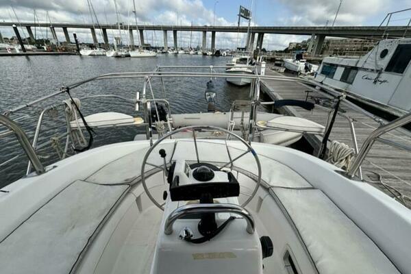 34ft Hunter Yacht For Sale