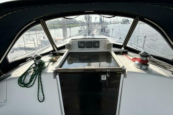 34ft Hunter Yacht For Sale
