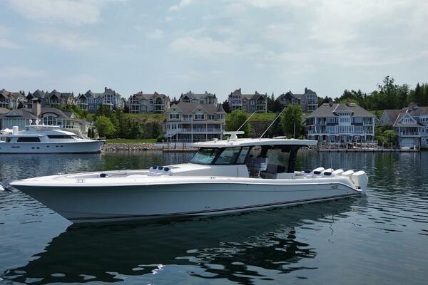 56ft HCB Yacht For Sale