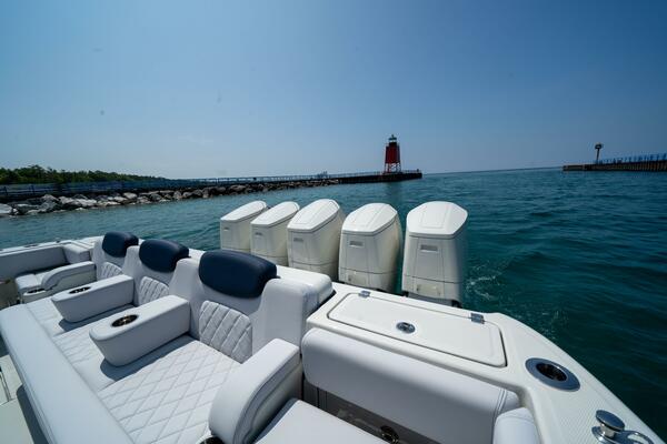 56ft HCB Yacht For Sale