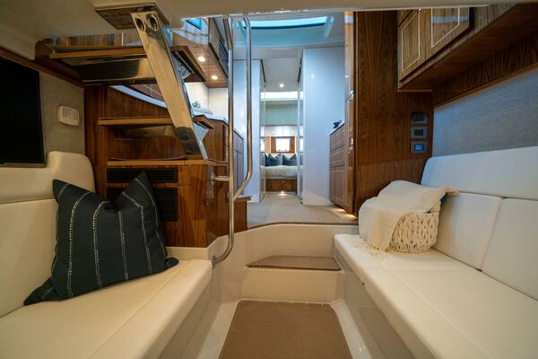 56ft HCB Yacht For Sale