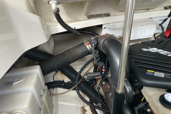 29ft Sea Ray Yacht For Sale