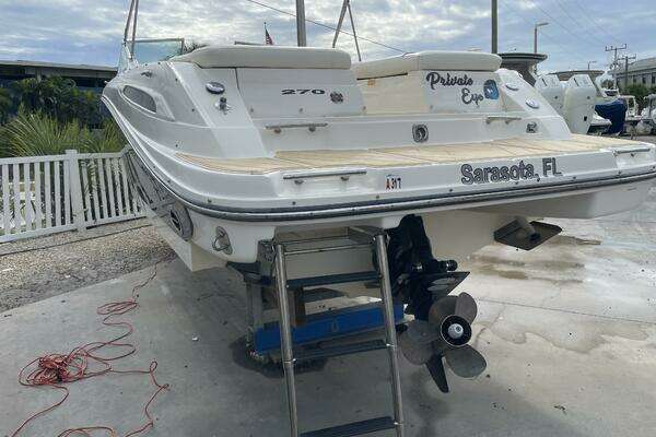Photo of the 2008 Sea Ray 270 SLX